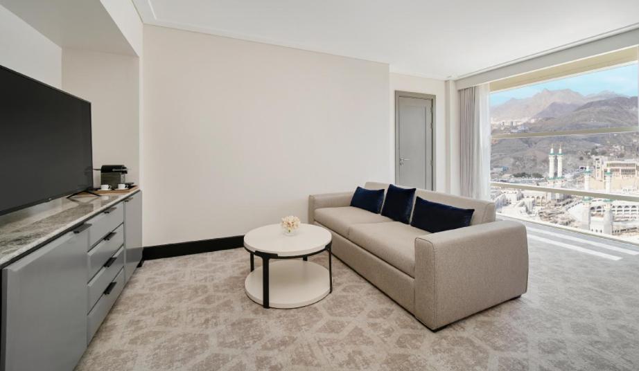 MeccaAddress Jabal Omar Makkah公寓式酒店 外观 照片 A living room at the hotel
